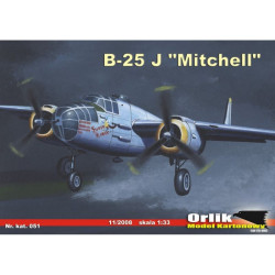 North American B-25J „Mitchell“ – JAV bombonešis (kreidinis popierius)